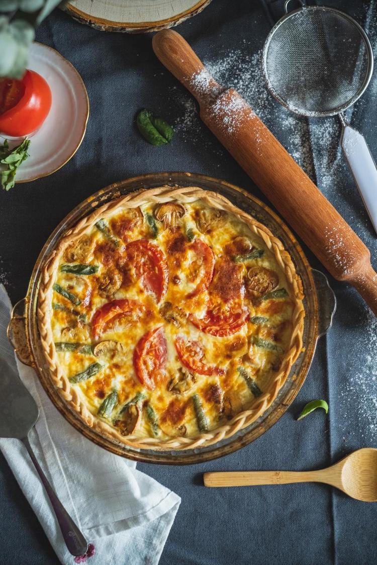 Tarts Recipe - Vegetable Quiche with Mushrooms, Tomatoes and Green Beans