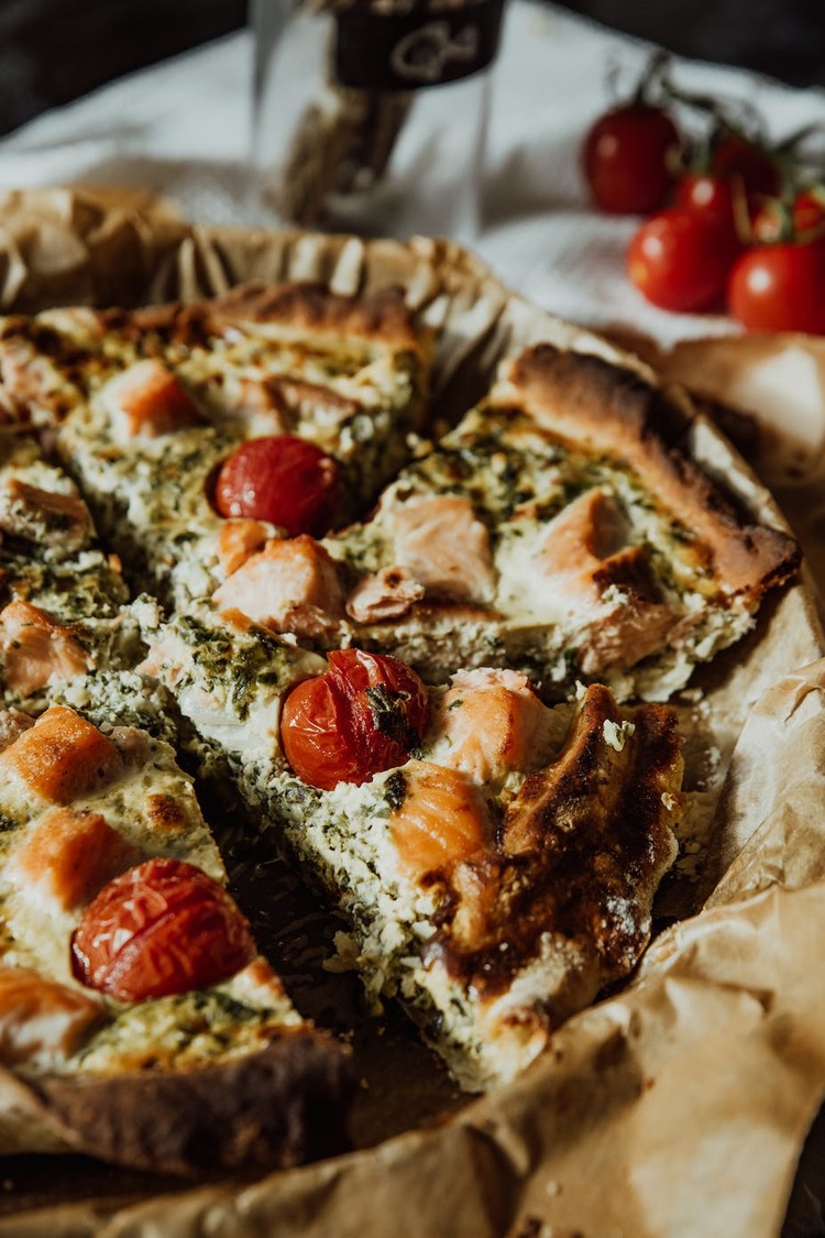 Pizza Quiche with Cherry Tomatoes and Chicken - Savory Tart Recipe