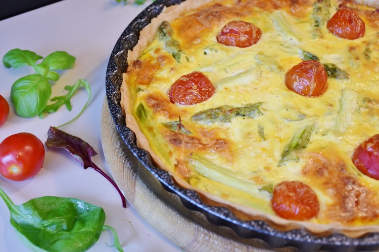 Tarts Recipe - Asparagus, Leek and Tomato Quiche